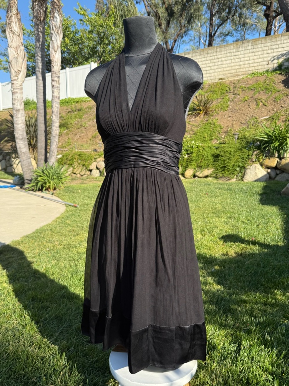 Maggy London 100% Silk Black Halter Neck Midi Dress